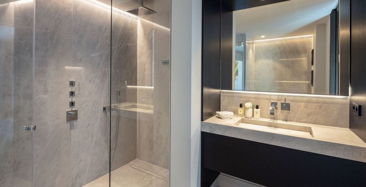 Ático dúplex en venta en Marina Puente Romano