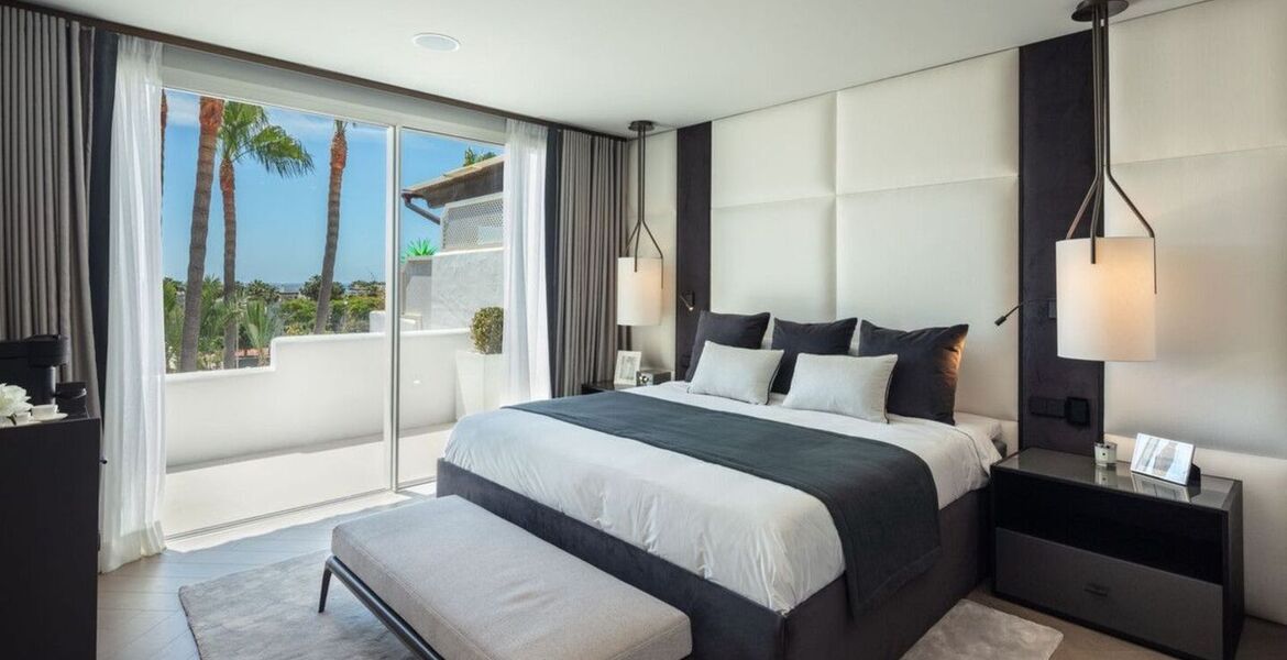 Ático dúplex en venta en Marina Puente Romano