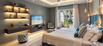 Ático Dúplex en primera línea en venta en Milla de Oro