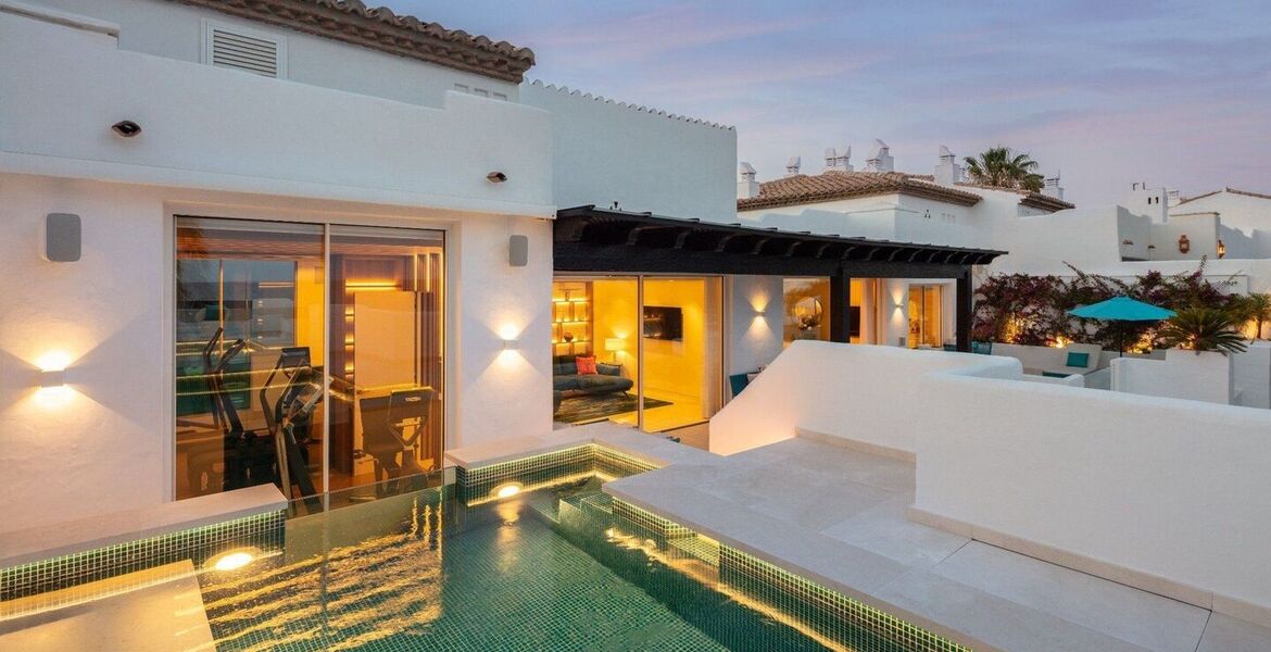 Ático Dúplex en primera línea en venta en Milla de Oro