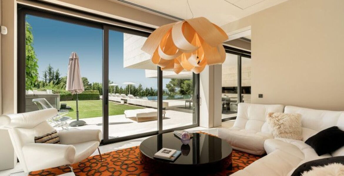 Villa en alquiler en Milla de Oro Marbella