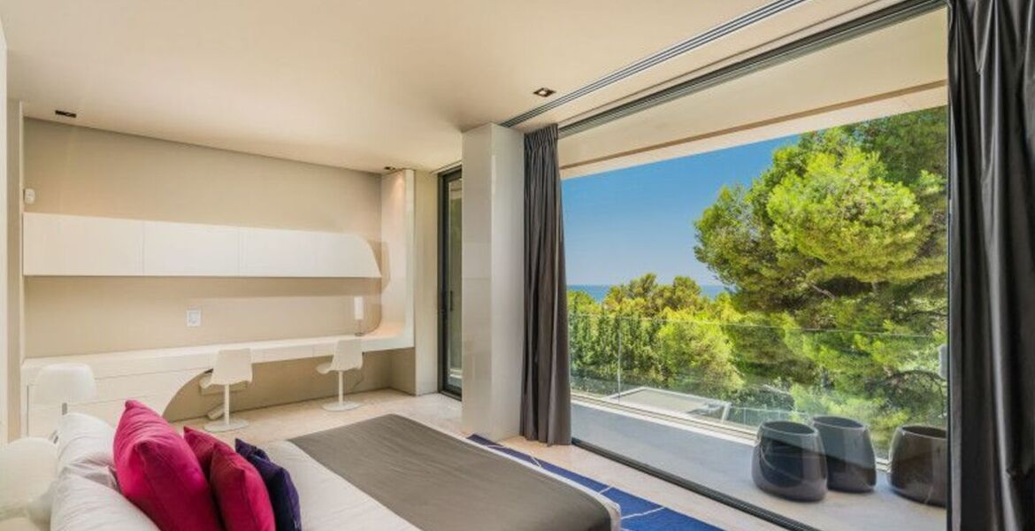 Villa en alquiler en Milla de Oro Marbella