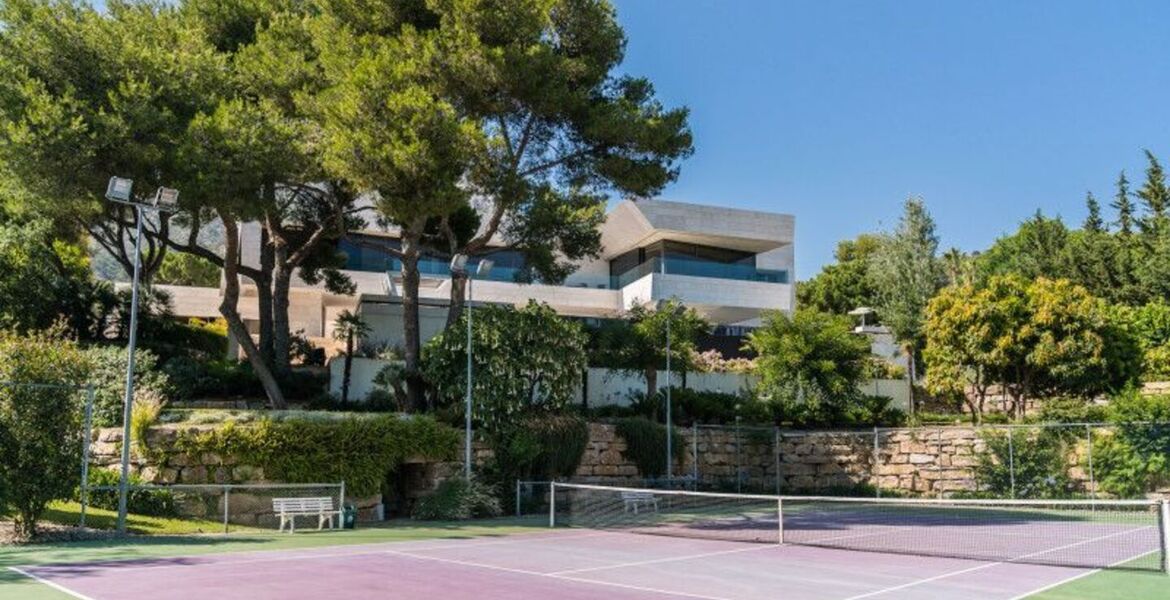 Villa en alquiler en Milla de Oro Marbella