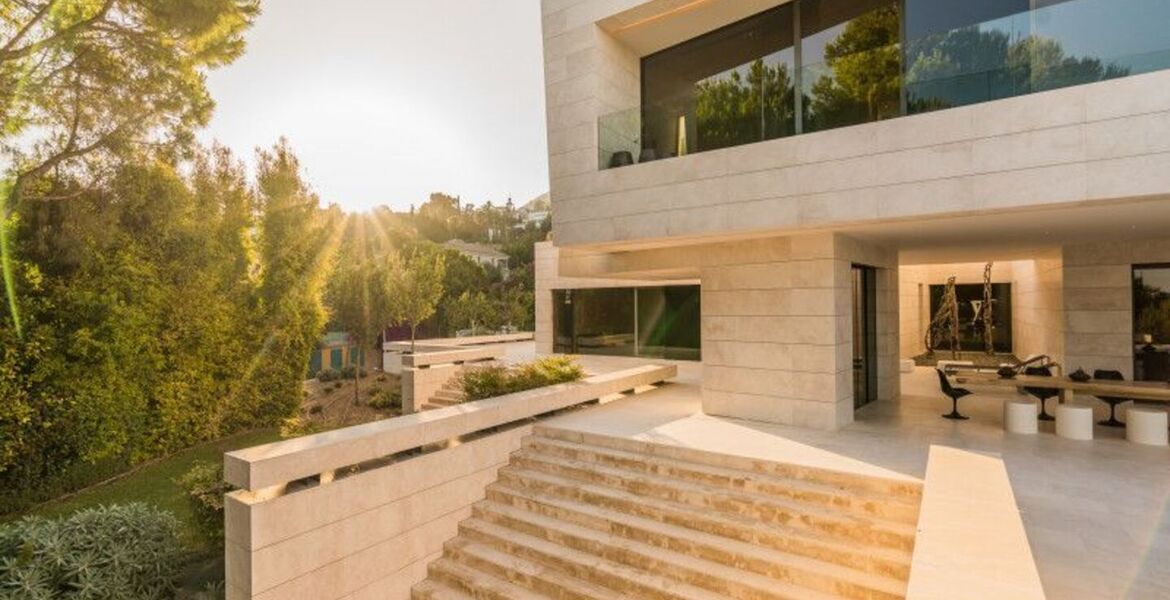 Villa en alquiler en Milla de Oro Marbella