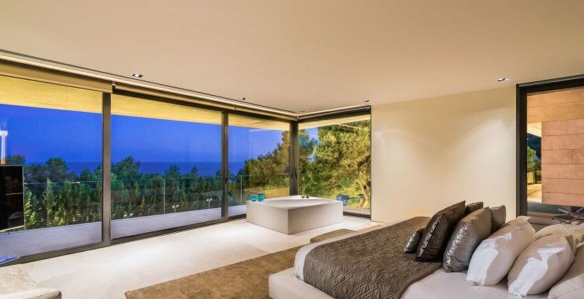Villa en alquiler en Milla de Oro Marbella