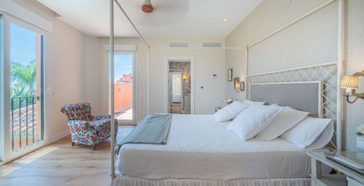Villa en alquiler en Milla de Oro Marbella