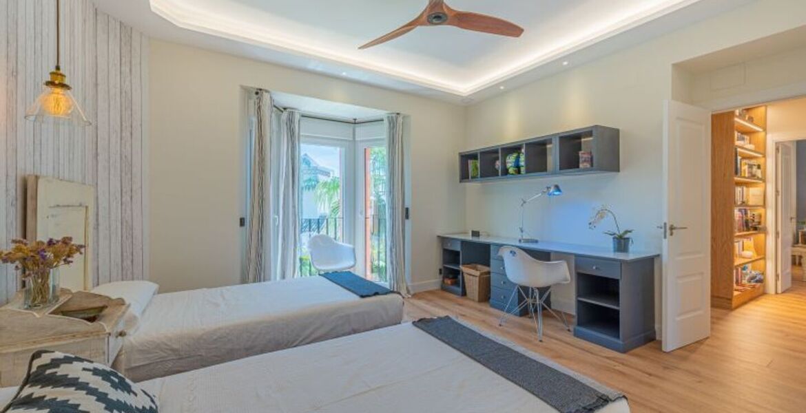 Villa en alquiler en Milla de Oro Marbella