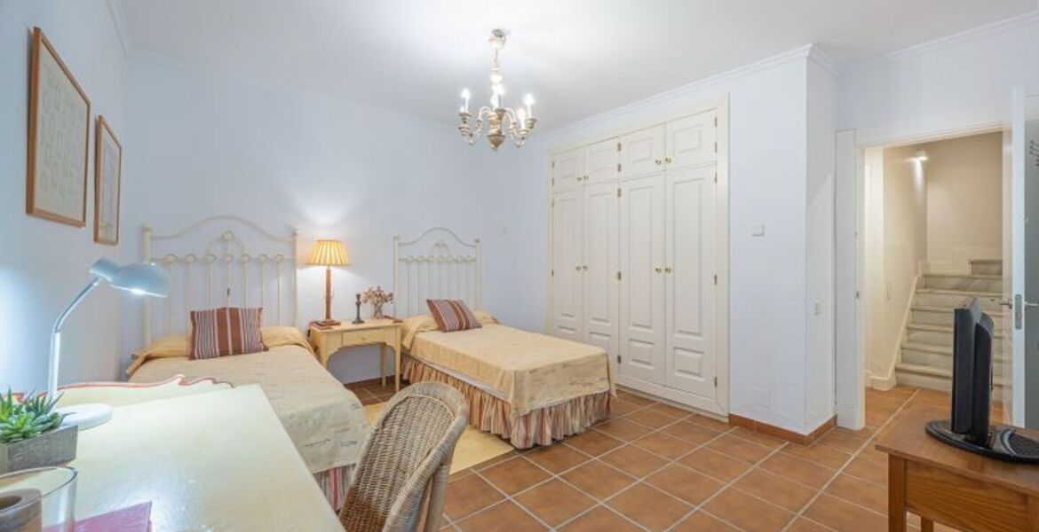 Villa en alquiler en Milla de Oro Marbella