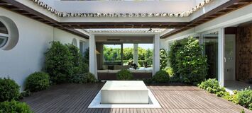 Villa en alquiler en Nagüeles, Marbella Milla de Oro 