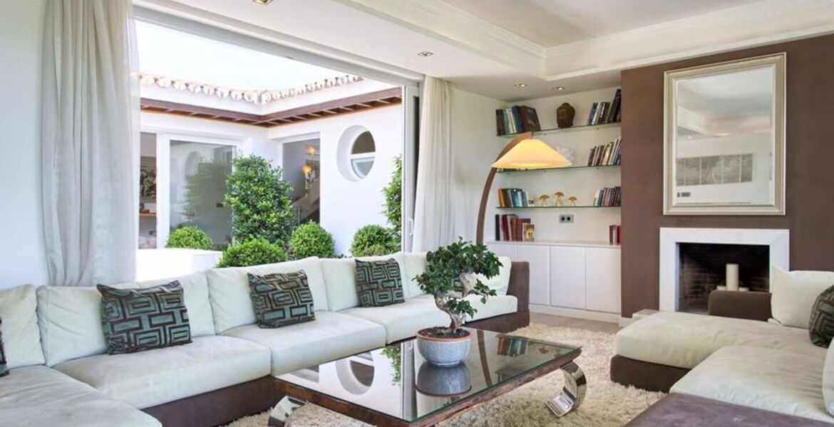 Villa en alquiler en Nagüeles, Marbella Milla de Oro 