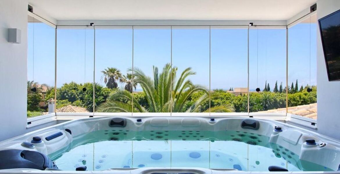 Villa en alquiler en Nagüeles, Marbella Milla de Oro 