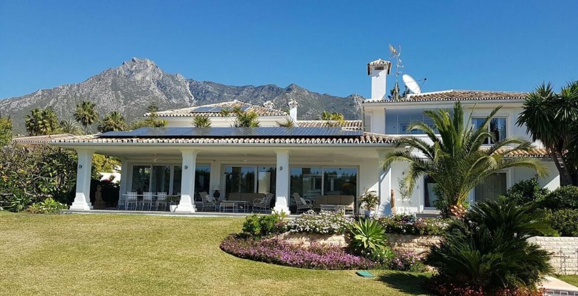 Villa en alquiler en Nagüeles, Marbella Milla de Oro 