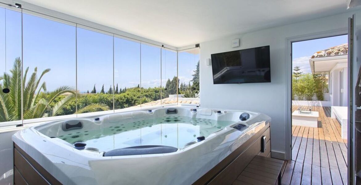 Villa en alquiler en Nagüeles, Marbella Milla de Oro 