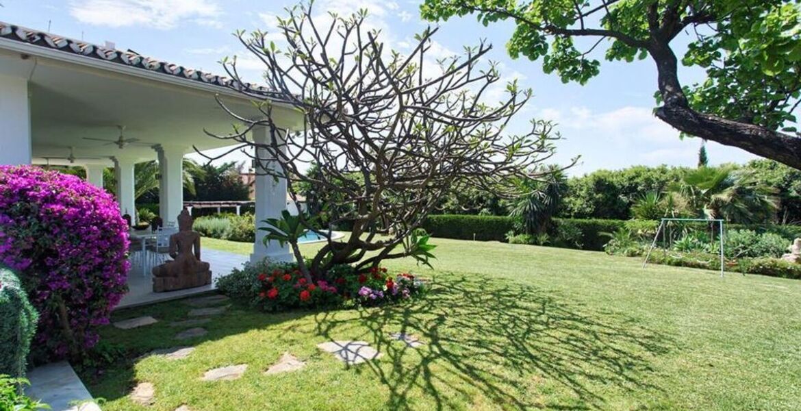 Villa en alquiler en Nagüeles, Marbella Milla de Oro 