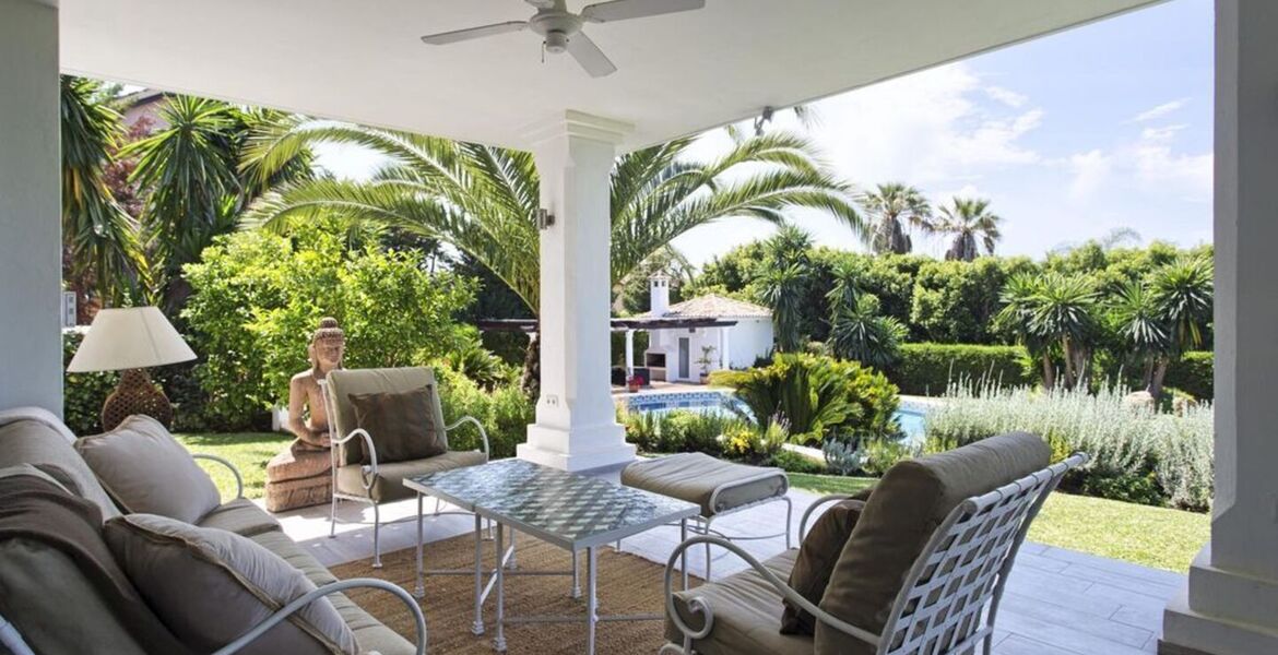 Villa en alquiler en Nagüeles, Marbella Milla de Oro 