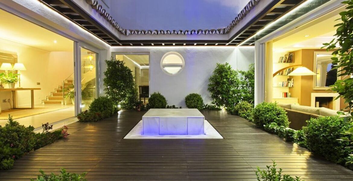 Villa en alquiler en Nagüeles, Marbella Milla de Oro 