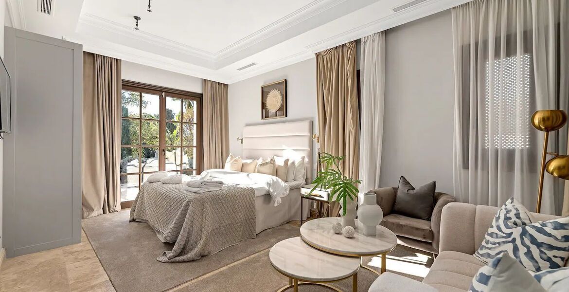 Villa en alquiler en Milla de Oro Marbella La Carolina
