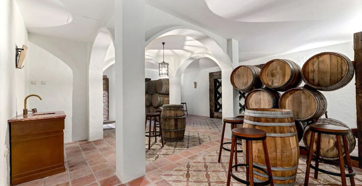Villa en alquiler en Milla de Oro Marbella La Carolina