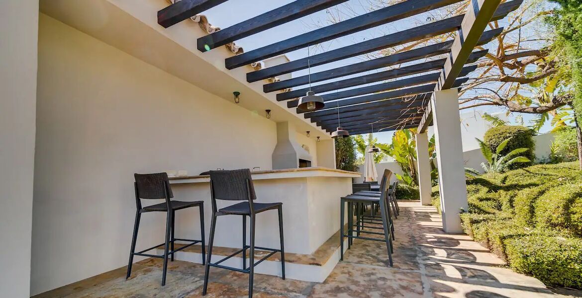Villa en alquiler en Milla de Oro Marbella La Carolina