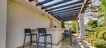 Villa en alquiler en Milla de Oro Marbella La Carolina