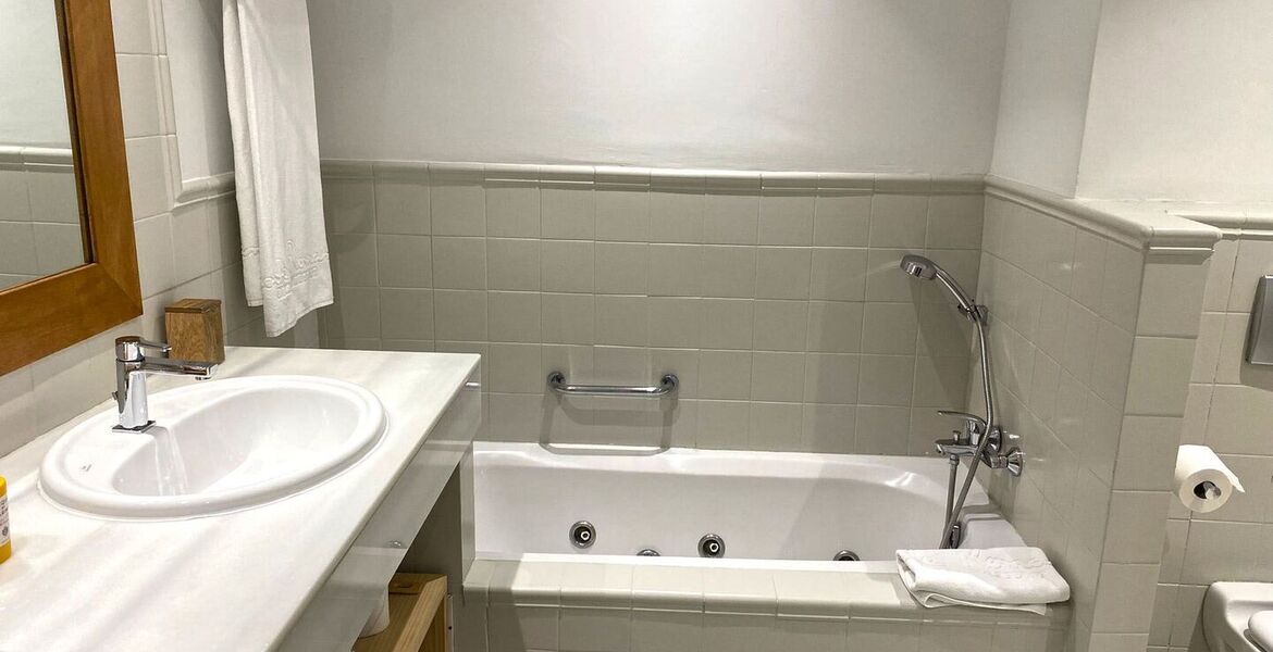 Apartamento en Hotel Puente Romano