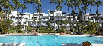 Lujoso apartamento en planta baja en Puente Romano Marbella