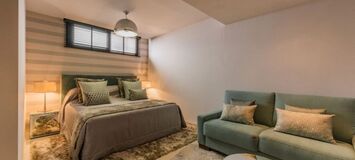 Villa contemporánea cerca de Puerto Banús con vistas al mar
