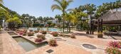 Ático dúplex en Marina Puente Romano con jacuzzi