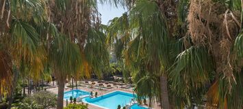 Ático dúplex en Marina Puente Romano con jacuzzi