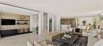 Contemporary Villa in Puente Romano with Smart Home