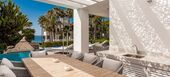 Contemporary Villa in Puente Romano with Smart Home