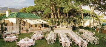 Villa en primera línea de playa en la Milla de Oro Marbella