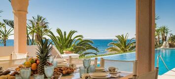 Villa en primera línea de playa en la Milla de Oro Marbella