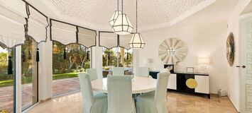Villa en primera línea de playa en la Milla de Oro Marbella