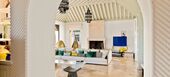 Villa en primera línea de playa en la Milla de Oro Marbella