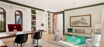 Villa en primera línea de playa en la Milla de Oro Marbella