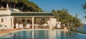 Villa en primera línea de playa en la Milla de Oro Marbella