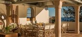 Villa en primera línea de playa en la Milla de Oro Marbella