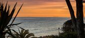 Villa en primera línea de playa en la Milla de Oro Marbella