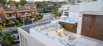 Lujosa Casa Adosada de 4 Dormitorios en Marbella