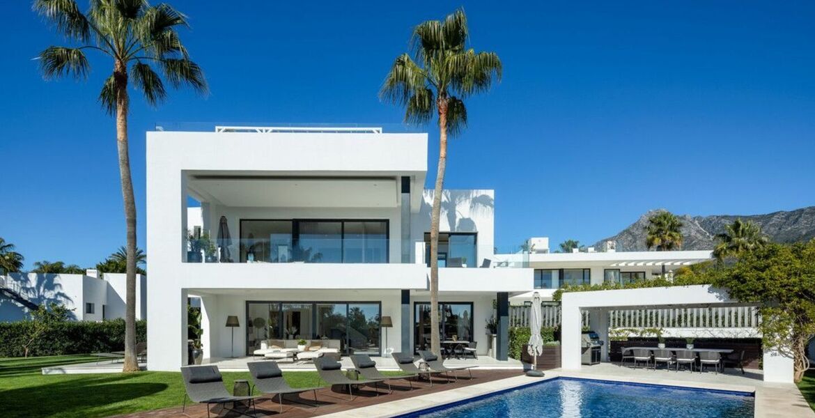 Villa Moderna de Lujo en la Milla de Oro de Marbella