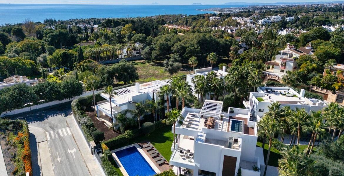 Villa Moderna de Lujo en la Milla de Oro de Marbella