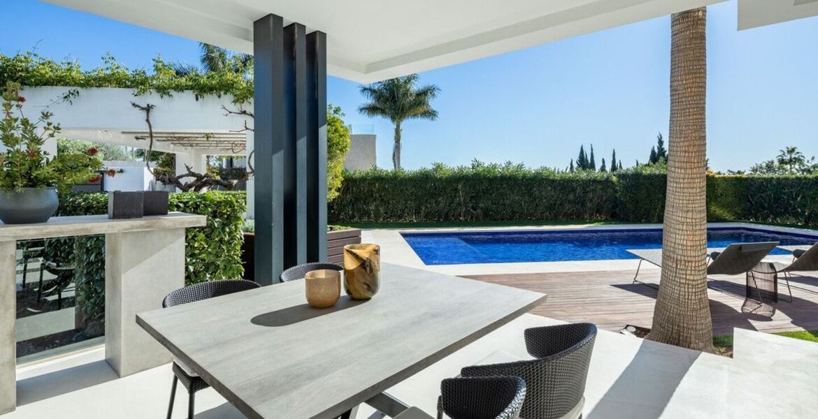 Villa Moderna de Lujo en la Milla de Oro de Marbella