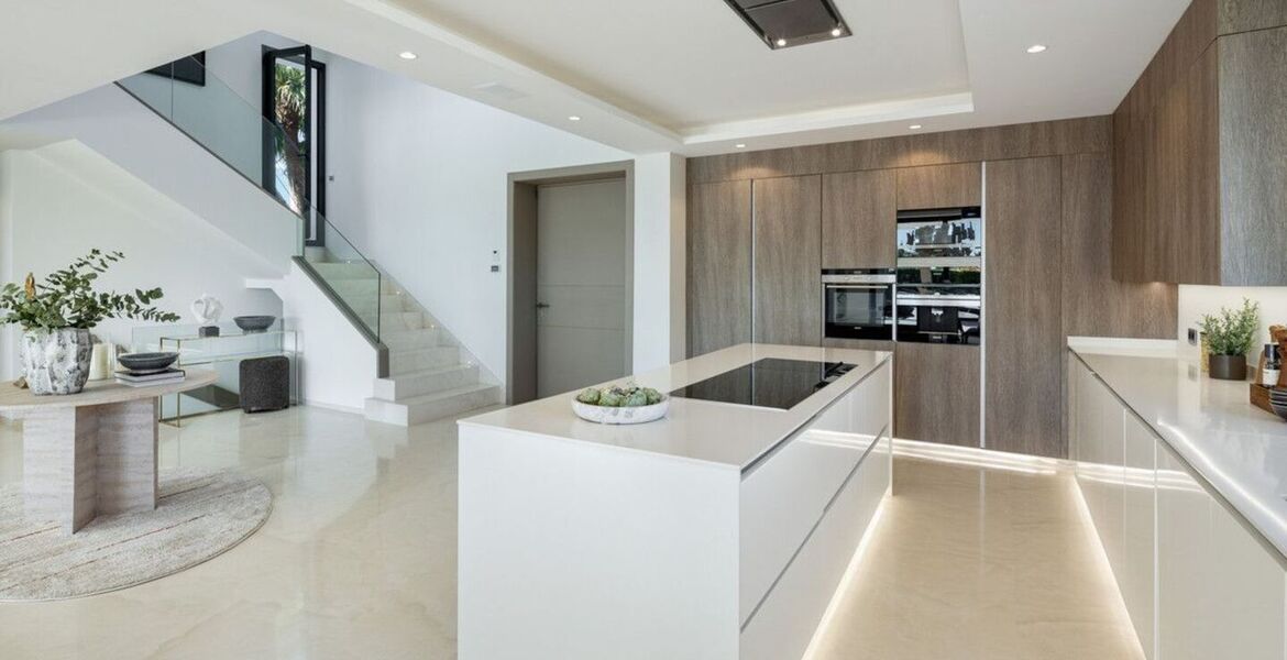 Villa Moderna de Lujo en la Milla de Oro de Marbella