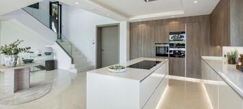 Villa Moderna de Lujo en la Milla de Oro de Marbella