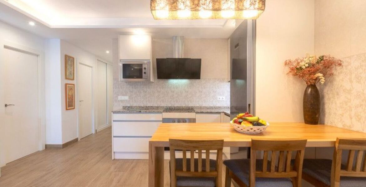 Apartamento Renovado en Puente Romano, Marbella
