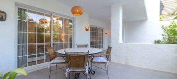 Apartamento Renovado en Puente Romano, Marbella