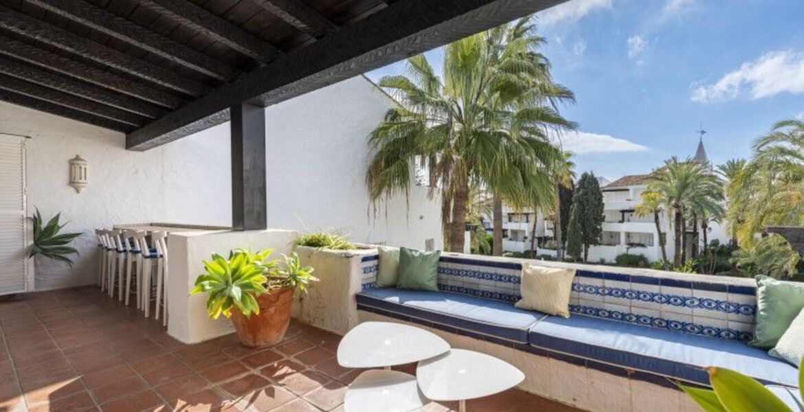Penthouse for sale in Puente Romano