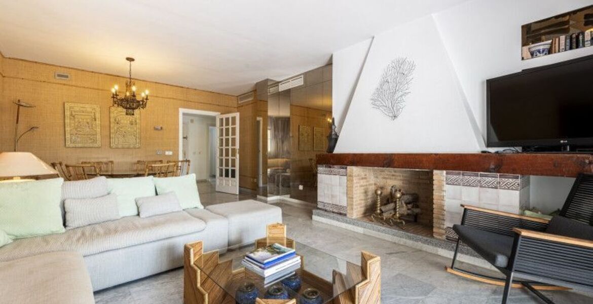 Penthouse for sale in Puente Romano