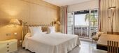 Penthouse for sale in Puente Romano